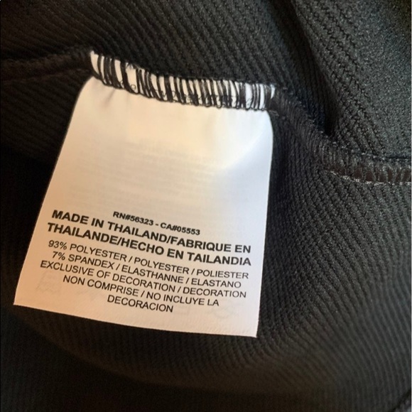 NIKEGOLF Drifit 1/4 Zip Pullover - Picture 6 of 7